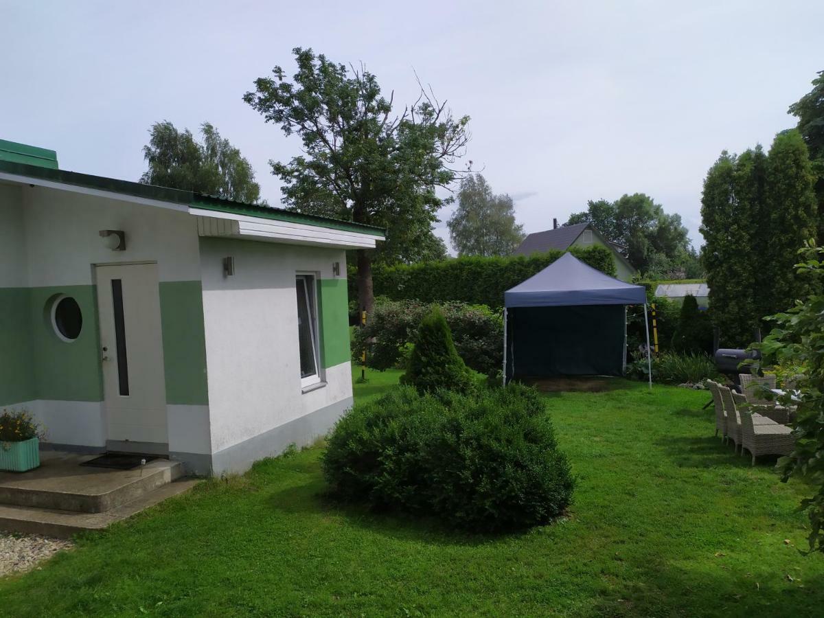 Allika Holiday House Parnu Bagian luar foto